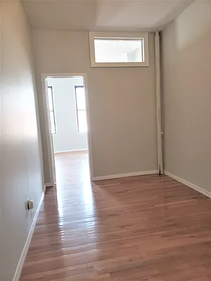 Rented by The Hamilton Group | media 24