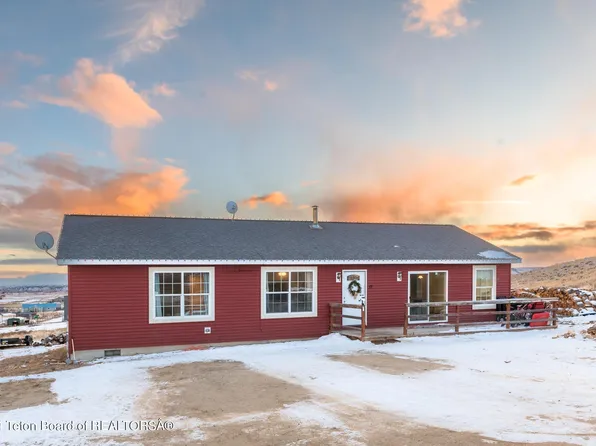 17 S Sioux Trl, Boulder, WY 82923