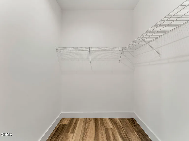 7079 Patronis Dr — Photo 23
