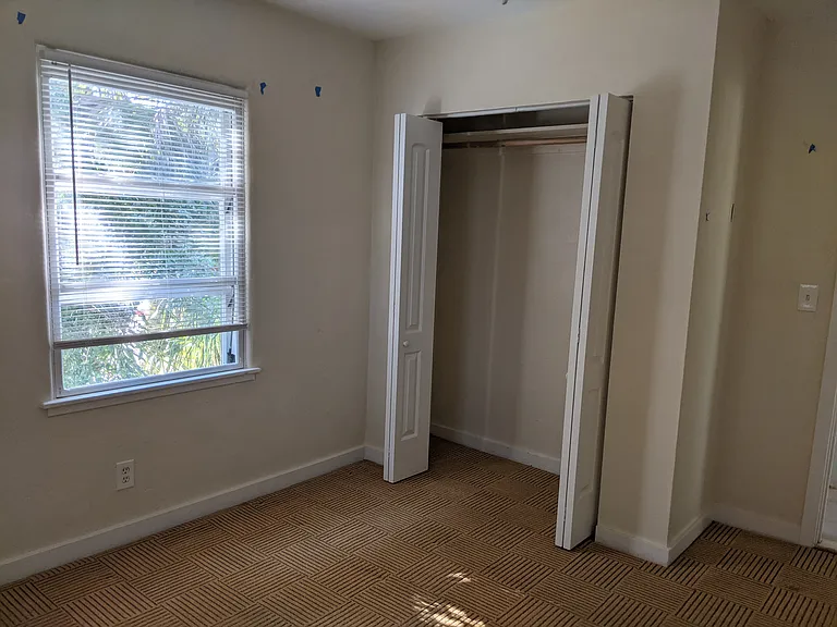 127 W Gardiner Ct #2 — Photo 10