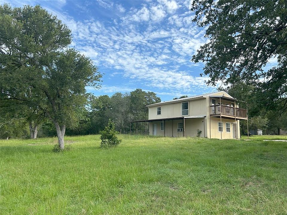 1st image of 2124 E Pin Oak Ln #136