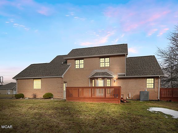 2nd image of 1558 Chancellor Dr