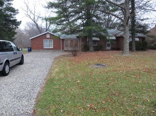 12530 Lusher Rd, Saint Louis, MO 63138