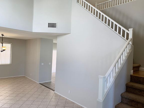 3rd image of 9620 Flying Eagle Ln