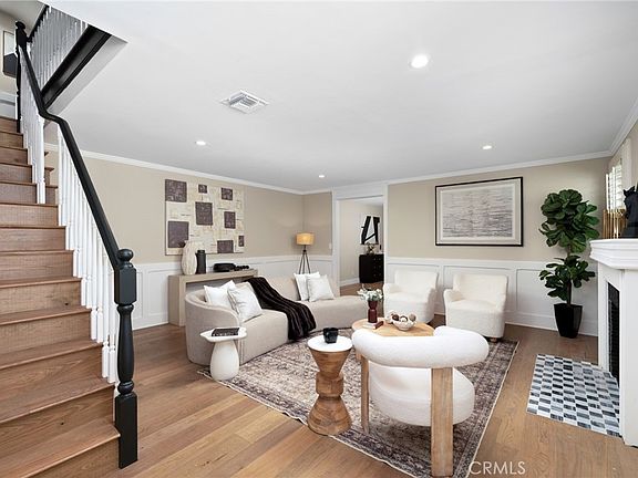 4th image of 2530 Amherst Ave