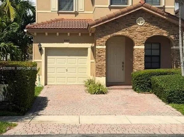 8879 SW 227th Ter, Cutler Bay, FL 33190