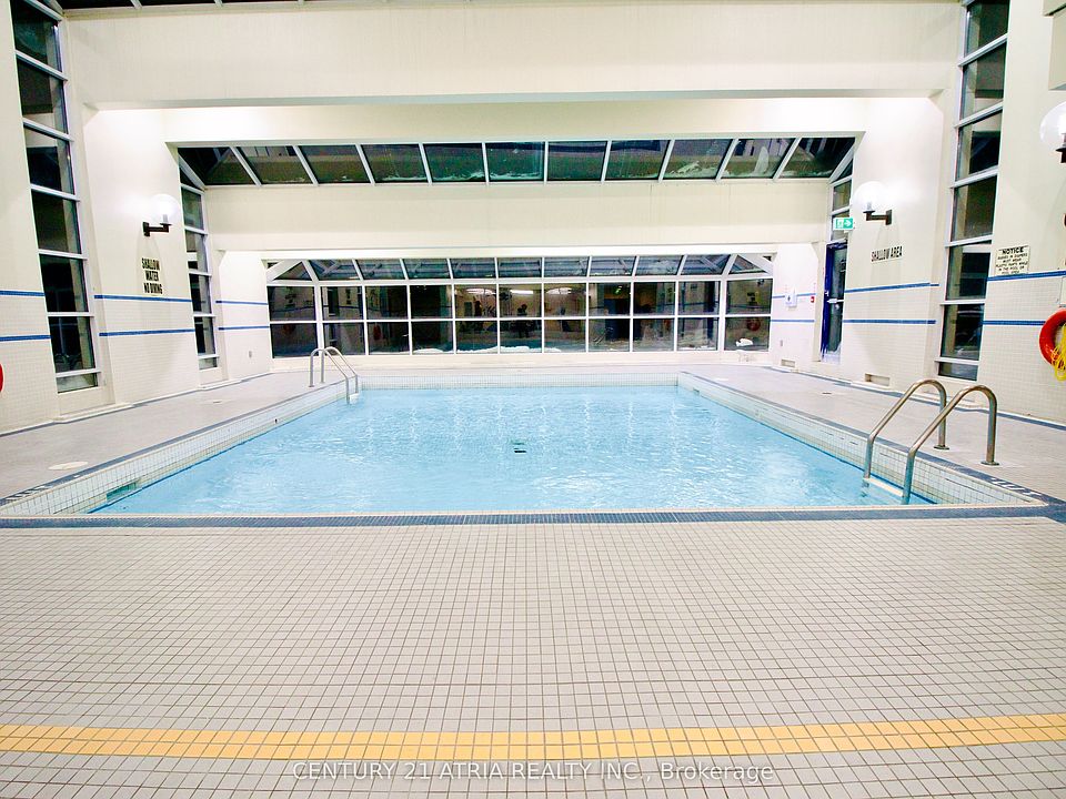 1st image of 3050 Ellesmere Rd #505