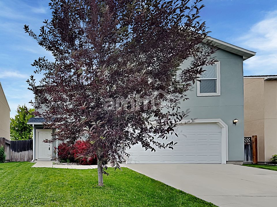 1st image of 222 Parkmont Way