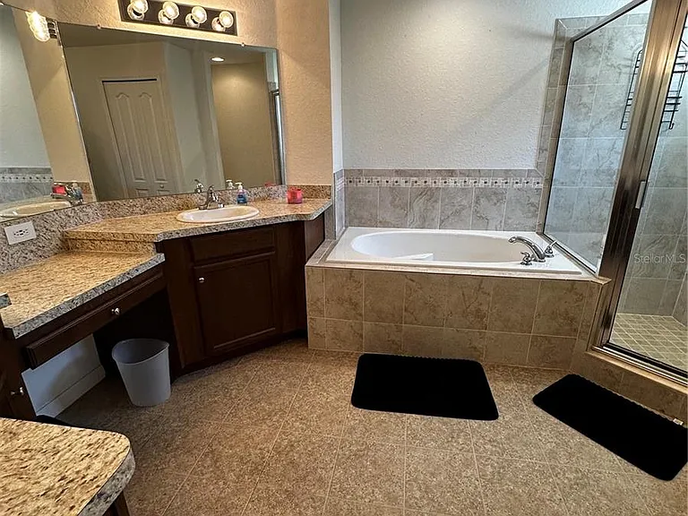 262 Lake Mariana Pl — Photo 32