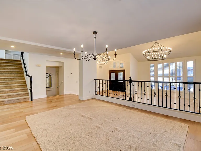 7686 Gossamer Wind St — Photo 10