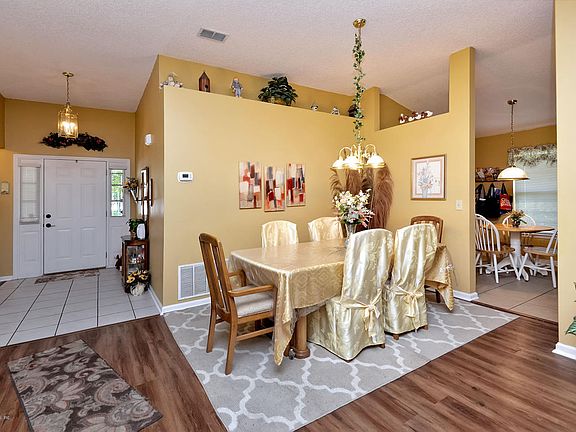4th image of 1849 Northglen Cir