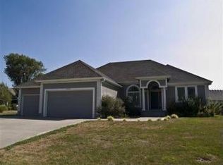1006 Cherry Hill Ct, Belton, MO 64012