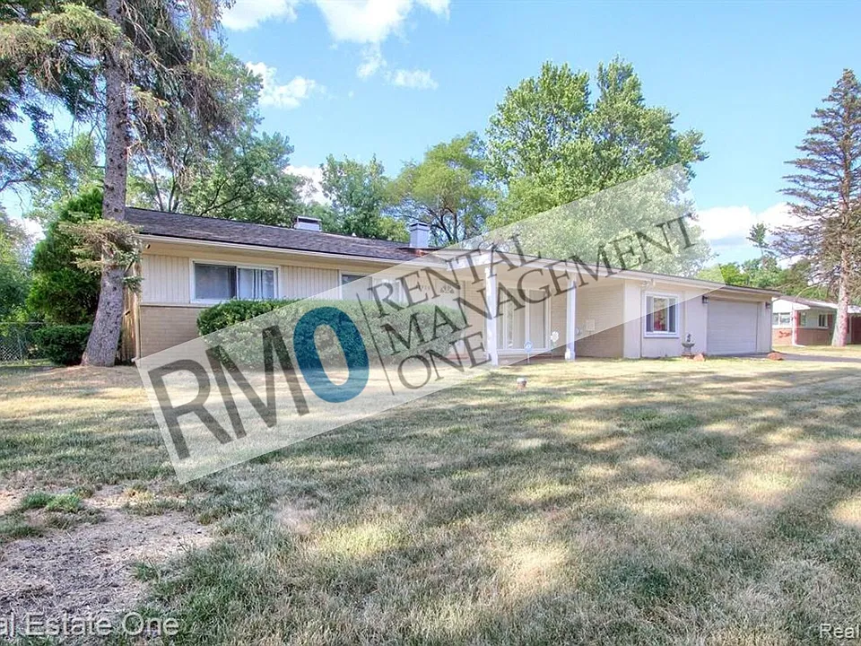37900 Wendy Lee St