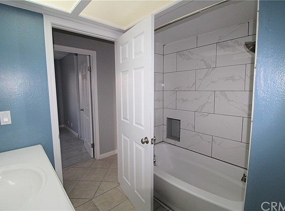 5th image of 14043 Montecito Dr