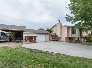 12011 E Railroad Cir, Spokane, WA 99206