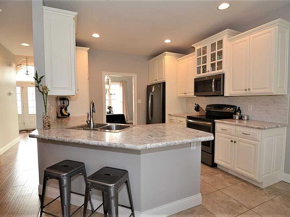 5th image of 5532 Whitegate Ct