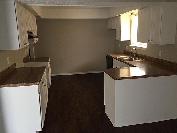 4th image of 10441 Glascow Dr