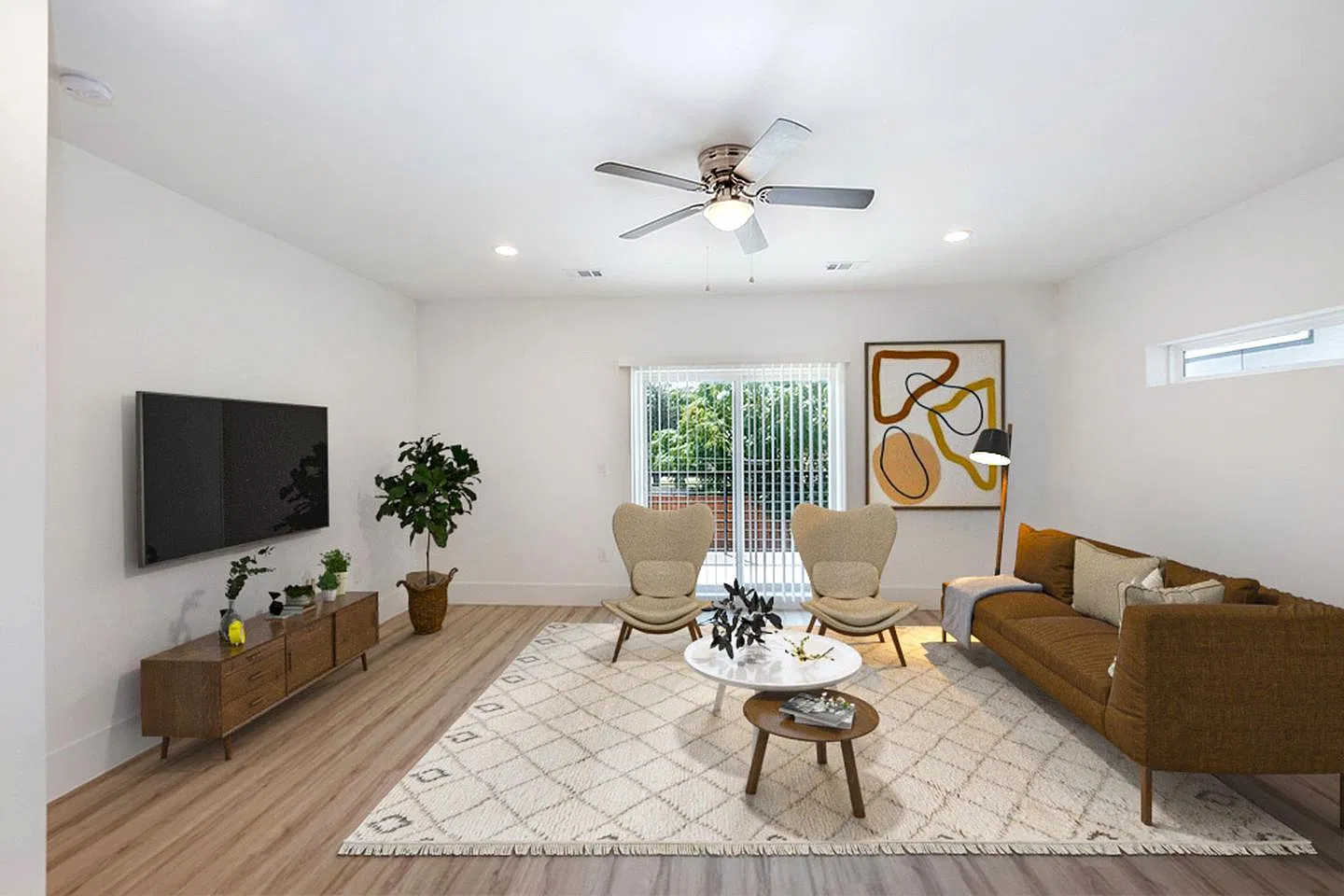 Modern Munger Place townhome with city skyline views — Photo 3
