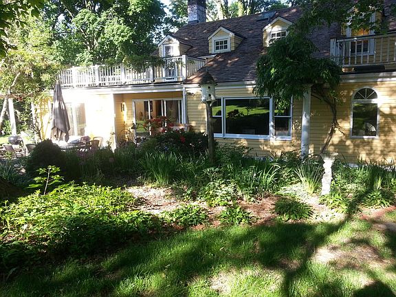 Bantam Farm deck & gardens