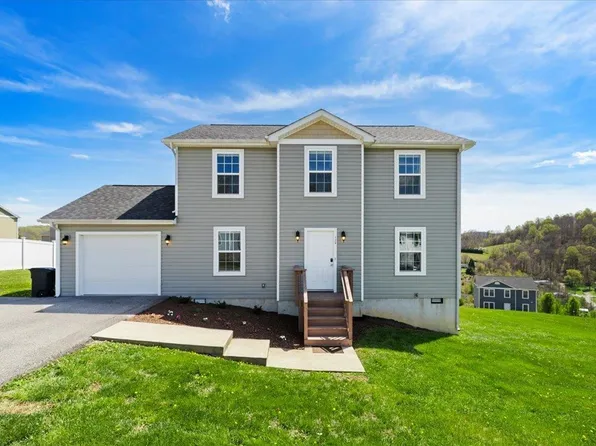 126 Prairie View Ln, Pembroke, VA 24136