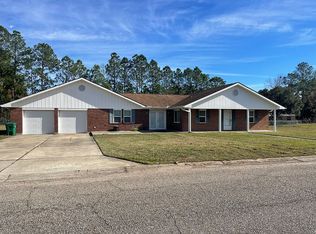 122 Espana Park Dr, Waveland, MS 39576