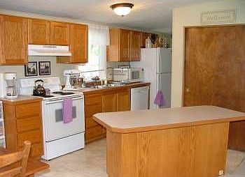 2nd image of 9005 12th Pl SE