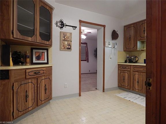 5th image of 2802 Brookdale Ave