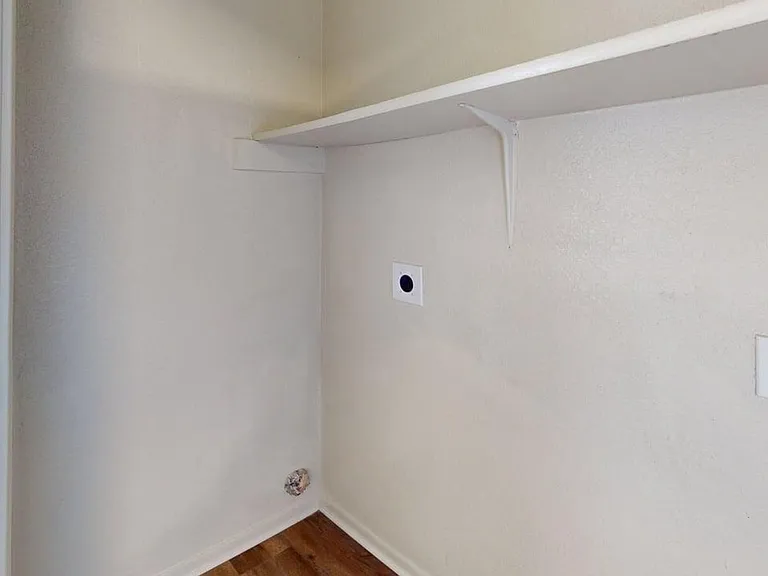 3802 Pecos Ct — Photo 8