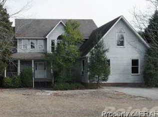 1095 Posey Farm Rd, Raeford, NC 28376