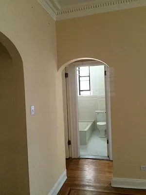 Sold by RealtyTopia | media 18