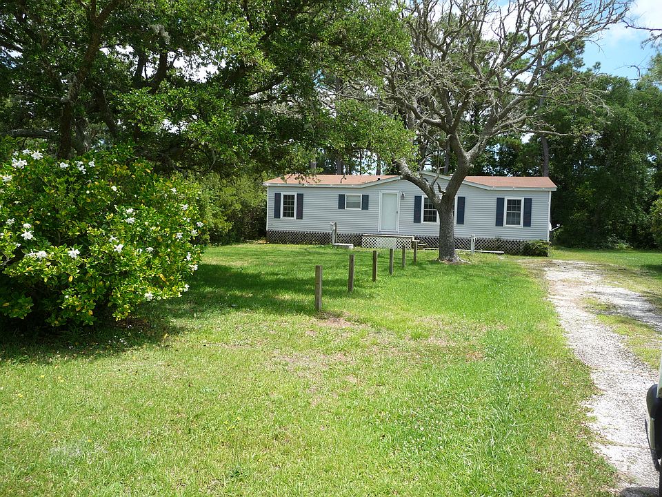 2nd image of 140 Oak Hammock Dr