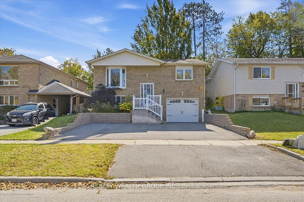 5 bed, $2,600 — Photo 2