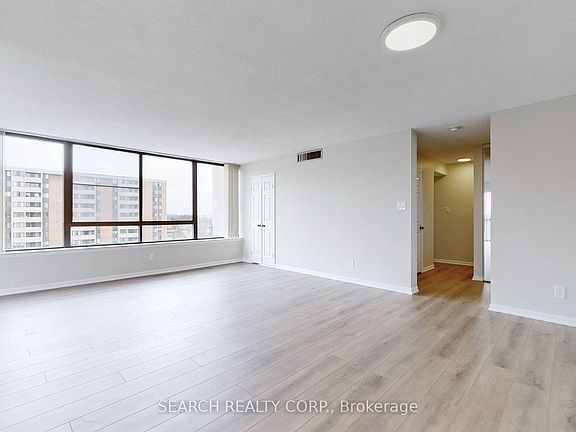 2nd image of 1240 Marlborough Ct #904