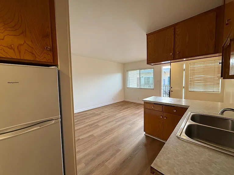 1171 E Meta St #16 — Photo 12