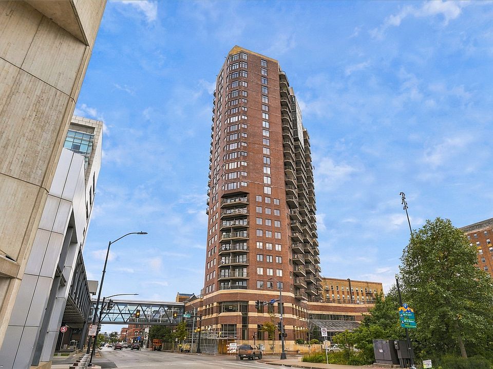 1st image of 300 Walnut St #1306
