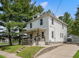 516 Emerald Ave NE, Grand Rapids, MI 49503