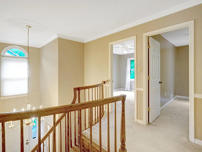 7975 Yancey Dr — Photo 15