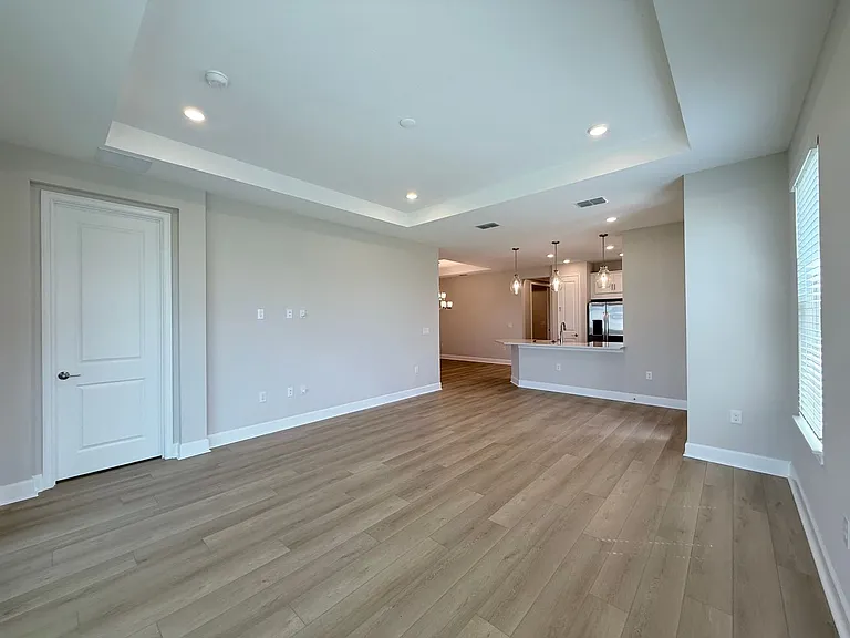 7755 Waning Moon Way — Photo 7