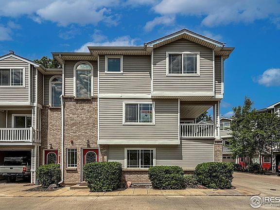 2nd image of 4947 Noble Park Pl