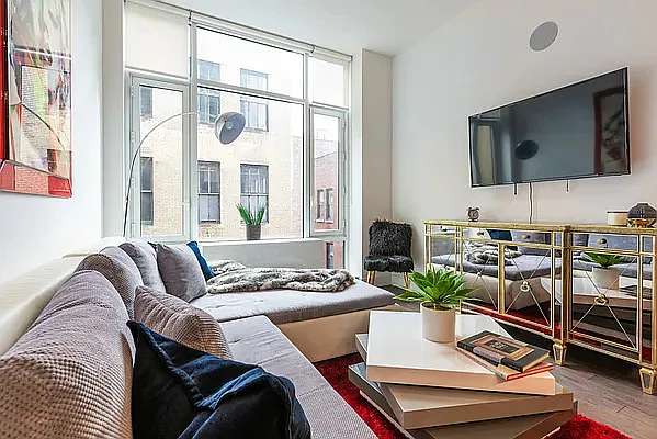 Rented by Kahen Properties | media 21