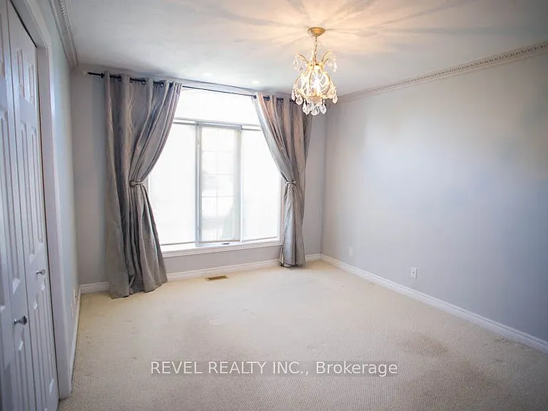 6 Geoffery Rd — Photo 10