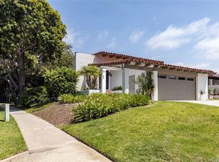 559 Vista Flora, Newport Beach, CA 92660