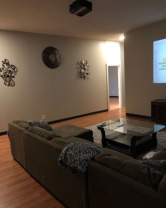 230 N 6th St, Parker City, IN 47368 Zillow