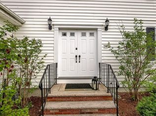 24 Bennett Cir, Billerica, MA 01821