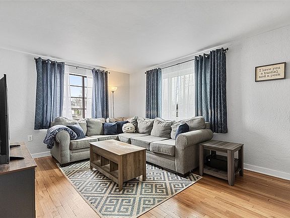 5th image of 5322 Pennsylvania Ave S