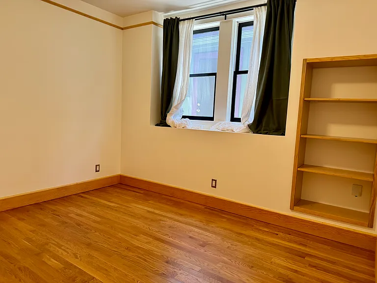 517 Golden Gate Ave — Photo 30
