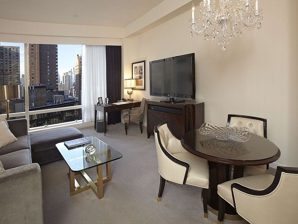 1st image of 1 Central Park N #1618