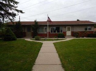 3131 S Wollmer Rd, Milwaukee, WI 53227