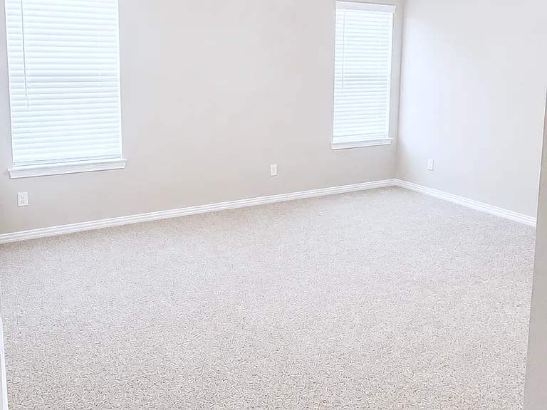 14143 Medina Dr — Photo 10
