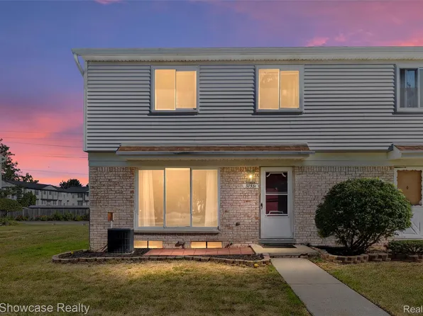 37531 N Colonial Dr, Westland, MI 48185